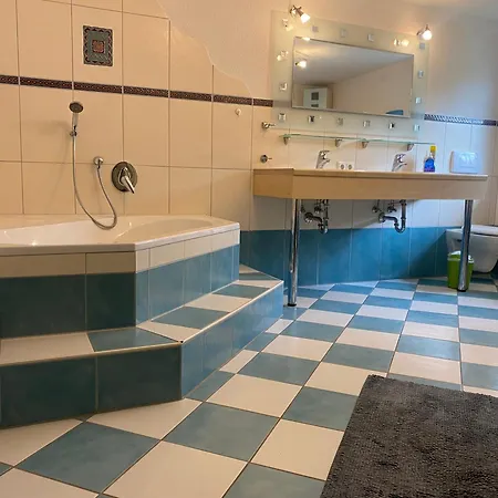 Ferienzimmer Oelhaf In Gruen Self Check-in Mit Key-tresore *